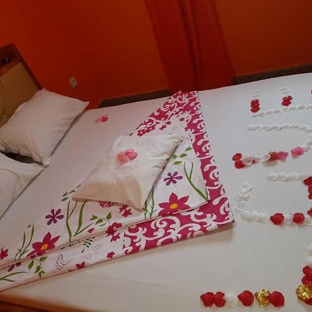 Npangou Appart Kribi Exterior foto